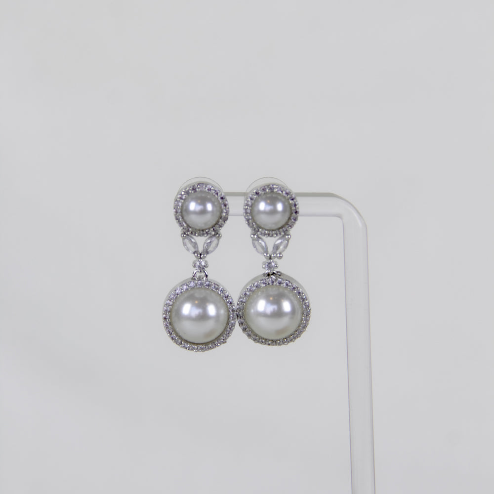 Pearly-Pearl Earrings