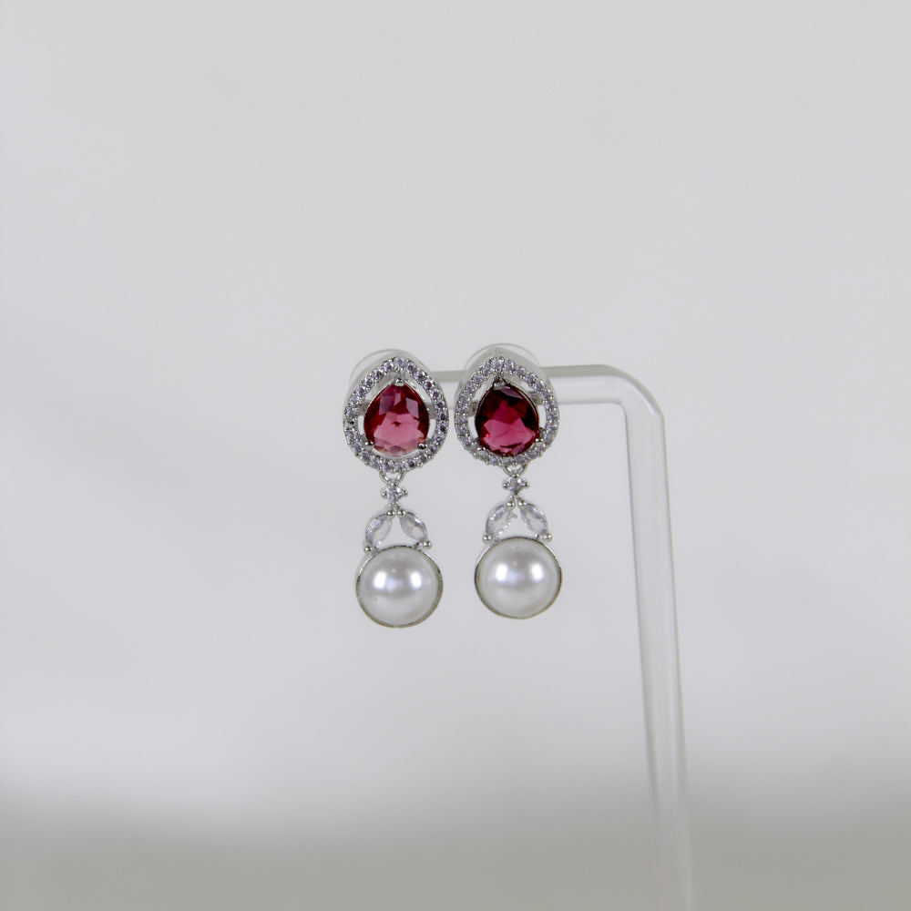 Pear-Pearl Earrings