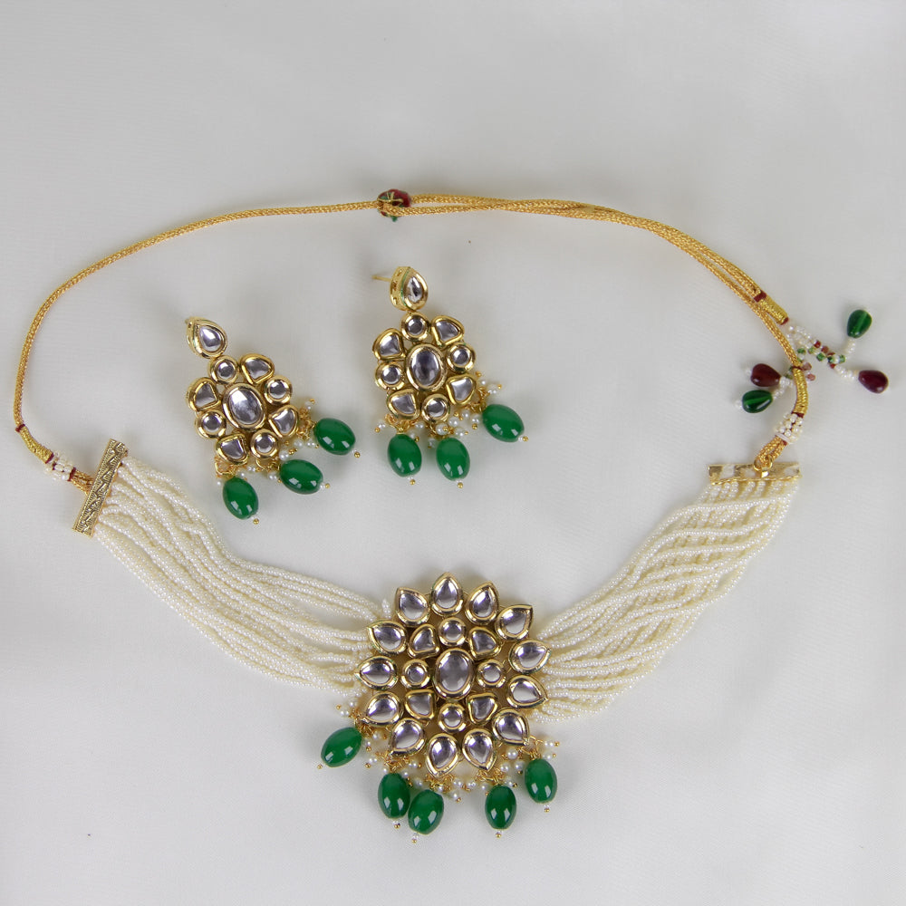 Chorsi flower kundan choker